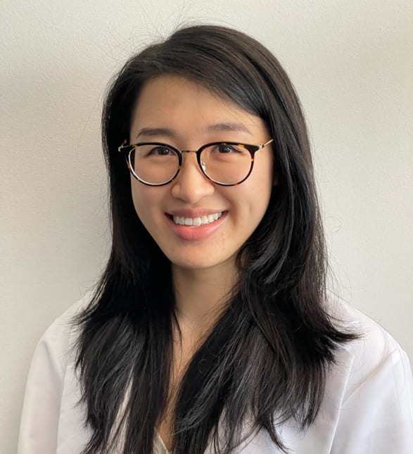 Dr. Amy Kong, Dentist at Arthur Dental - Portrait Photo