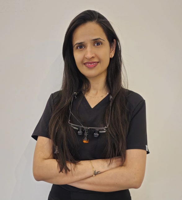 Dr. Sunita Sharma, Dentist in Alderney Dental Group - Portrait Photo