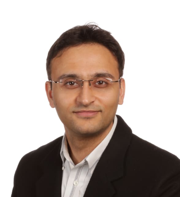 Dr. Amit Rekhi, Dentist in LifeSmiles Dental - Grant Park Mall - Portrait Photo