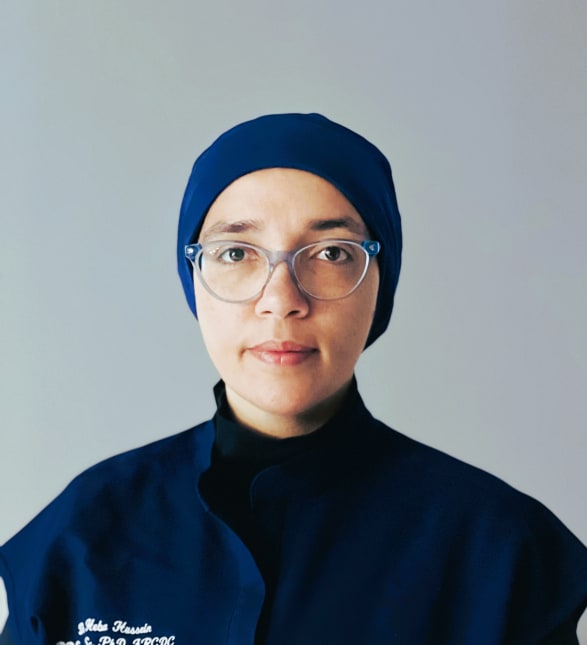 Dr. Hebatullah Hussein, Dentist in Waterloo Family Dental - Portrait Photo