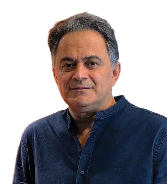 Dr. Javad Alizadeh, Dentist at Art Dentaire Familial - Portrait Photo
