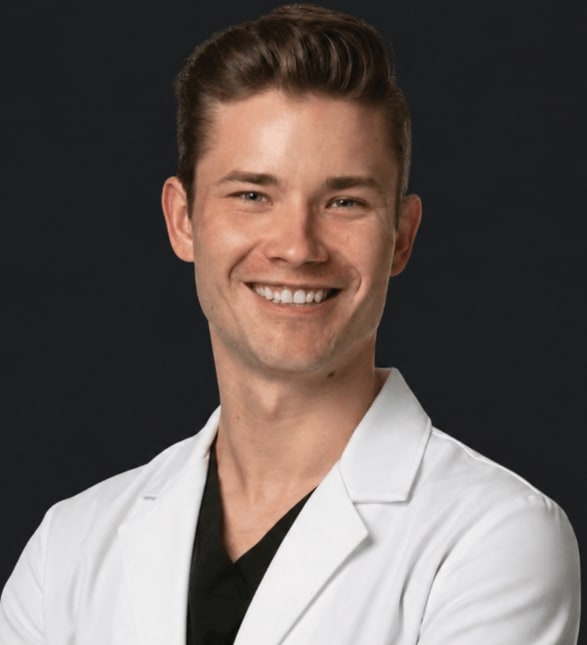 Dr. Quinn Boyko, Dentist at Fort Rouge Dental Group - Portrait Photo