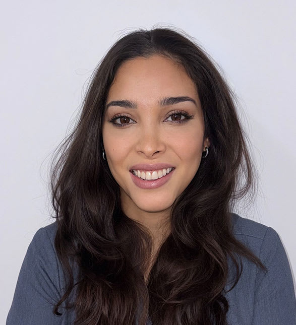 Dr. Fernanda Barona, Dentist at Dawson Dental - Toronto (Downtown) - Portrait Photo