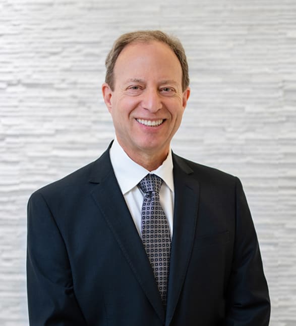 Dr Howard Libenson, dentiste, Centre Dentaire Jardins Dorval - Photo portrait