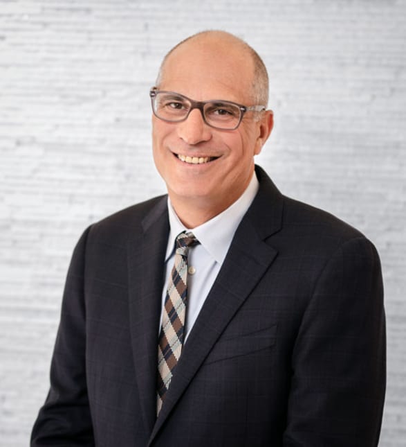 Dr Steven Krychman, dentiste, Centre Dentaire Jardins Dorval - Photo portrait