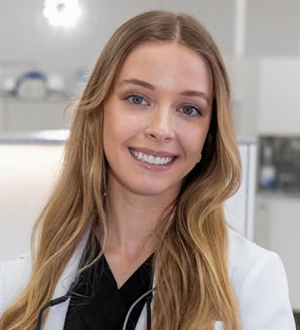 Dre Catherine Robichaud, dentiste, Aura Clinique Dentaire Élite - Photo portrait