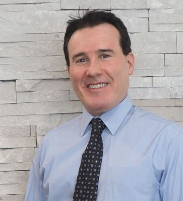 Dr. Darryl Thoms, Dentist in KMA Dental - Portrait Photo