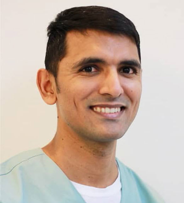 Dr. Jitesh Haryani, Dentist in KMA Dental - Portrait Photo
