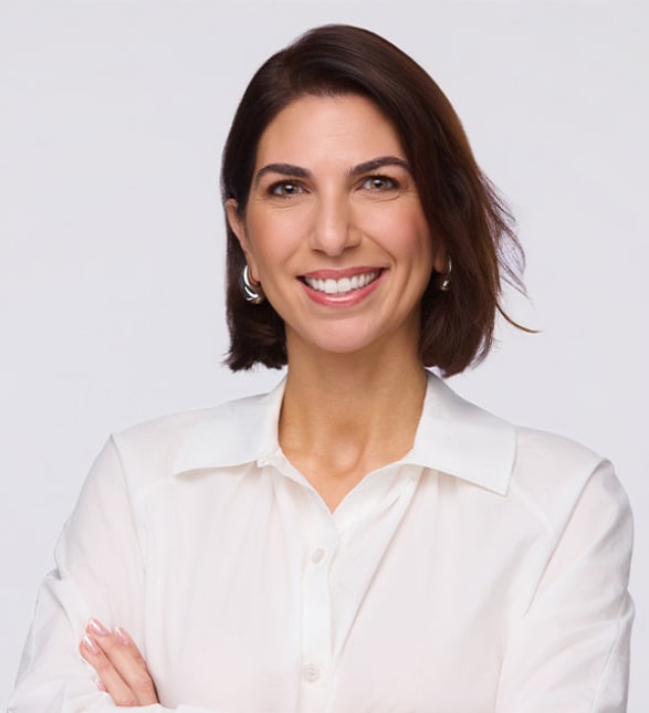 Dr. Aliki Divaris, Dentist in Waterloo Family Dental - Portrait Photo