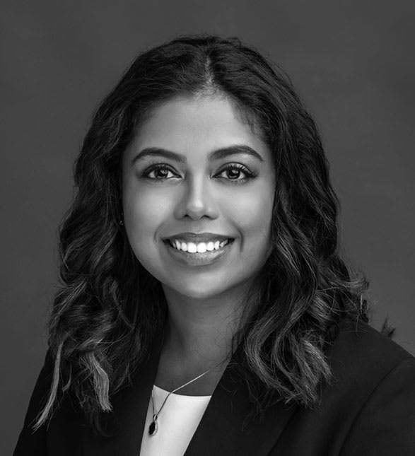 Dr. Thisaranie Herath, Dentist at Southgate Dental Centre - Portrait Photo