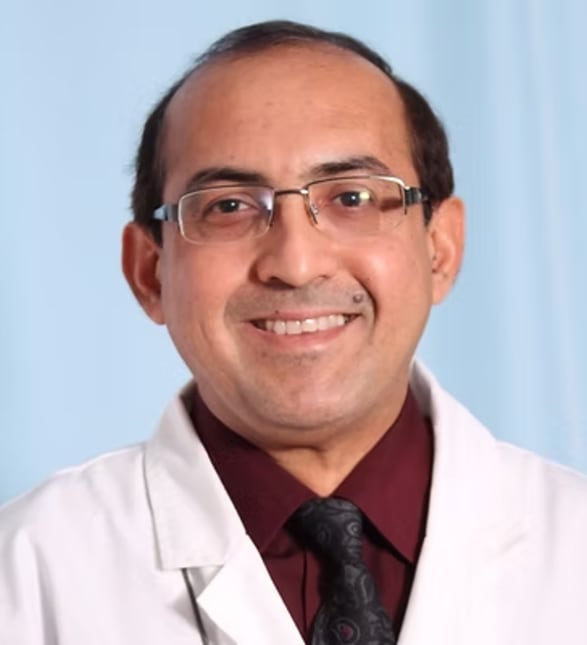 Dr. Venkat Amarnath, Dentist at Amherst Family Dental Clinic - Portrait Photo