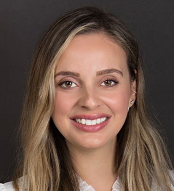 Dr. Ana Carolina Ferreira, Dentist in Creditview Dental - Portrait Photo