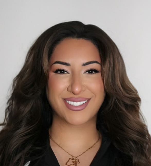 Dr. Sera Sayegh, Dentist in Monarch Dental - Portrait Photo