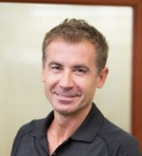 Dr. Mario Sertic, Dentist in Country Club Dental Centre - Portrait Photo
