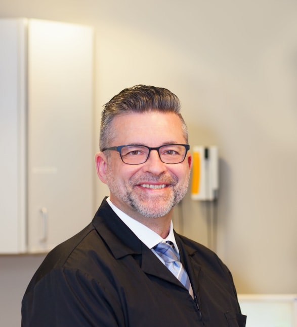 Dr. Daniel Boyko, Dentist in Fort Rouge Dental Group - Portrait Photo