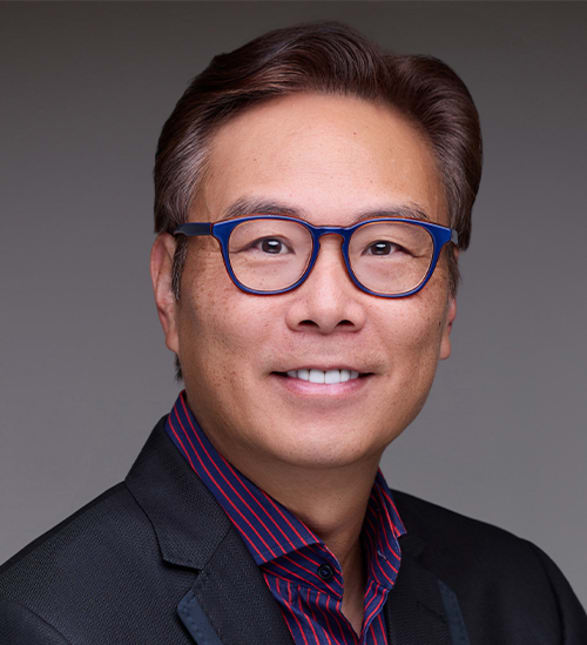 Dr. Wilson Heung, Dentist in Alouette Dental Centre - Portrait Photo
