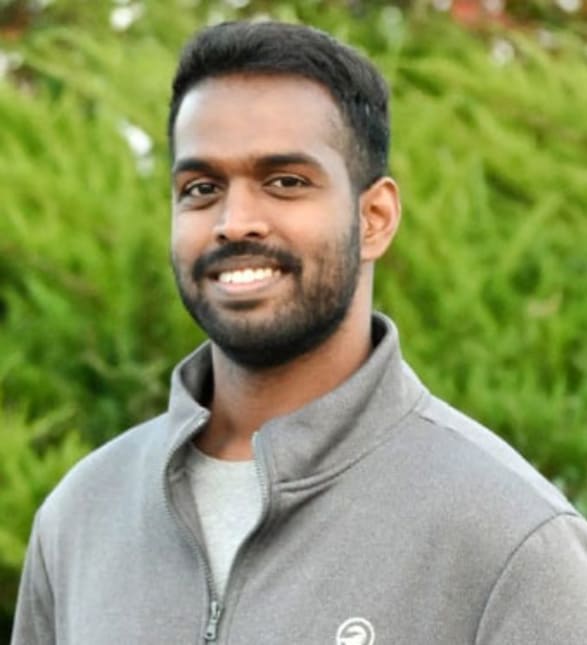 Dr. James Rajakannu, Dentist in Arrowsmith Dental Group - Portrait Photo