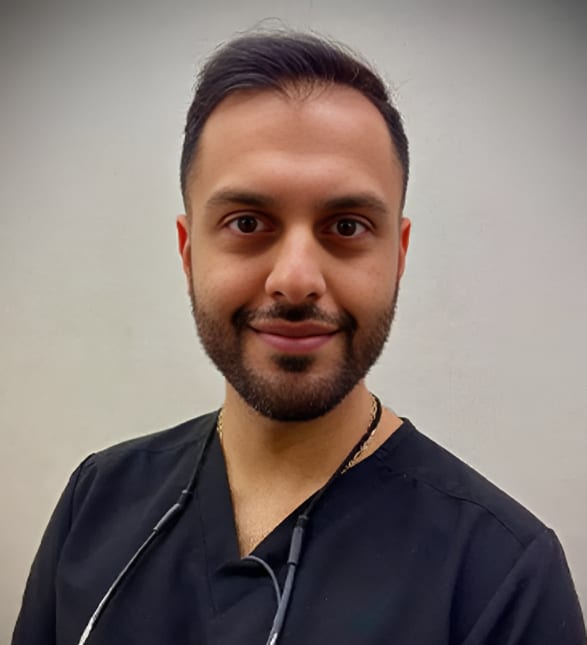 Dr. Kassra Baghaei, Dentist at Arenson Dental & Associates - Portrait Photo