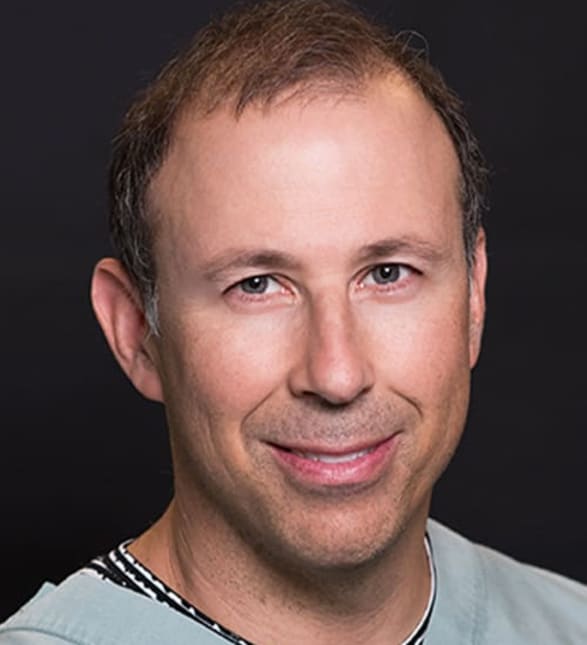 Dr. Eric Sade, Dentist in Dawson Dental - Scarborough - Portrait Photo