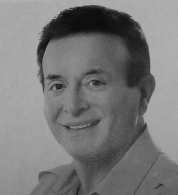 Dr. David Spencer, Dentist in Dawson Dental - Oshawa - Portrait Photo