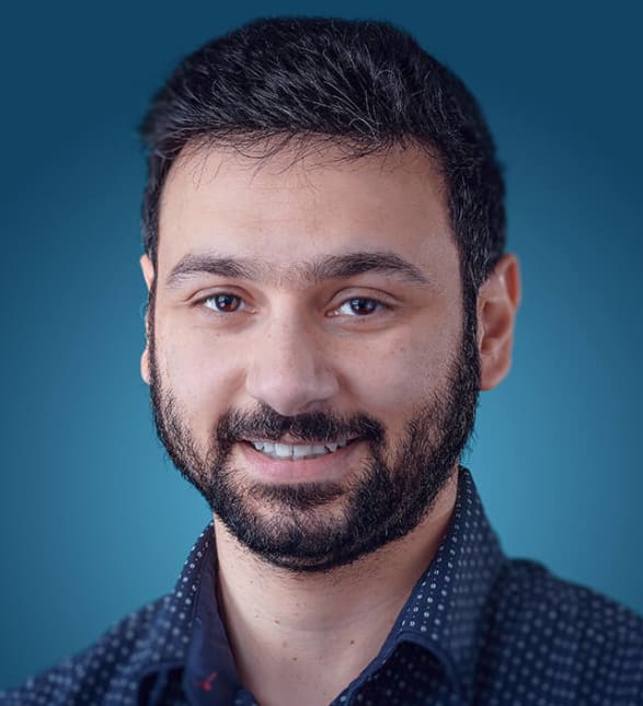 Dr. Suman Singh, Dentist in Dawson Dental - Oshawa - Portrait Photo