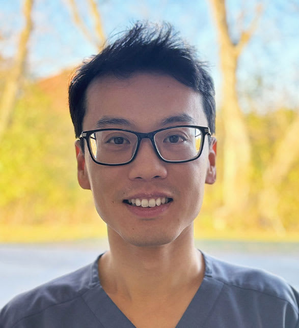 Dr. Yan Wu, Dentist in Dawson Dental - Scarborough - Portrait Photo