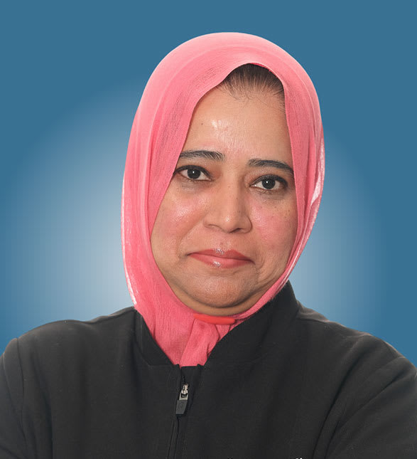 Dr. Shagufta Umair, Dentist in Dawson Dental - Barrie - Portrait Photo