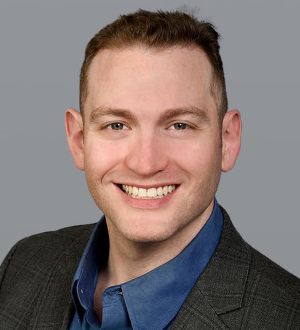 Dr. Aaron Yaffe, Dentist in Scotia Dental - Portrait Photo