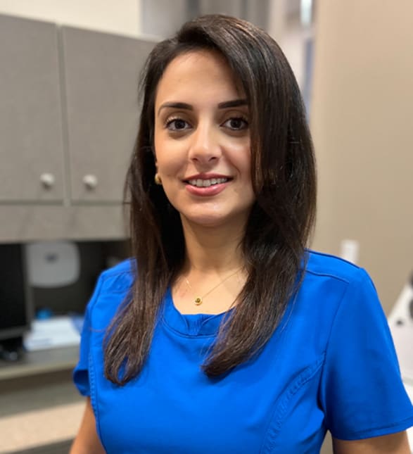 Dr. Safaa Al Zubaidi, Dentist in Downtown Dental of Hamilton - Portrait Photo