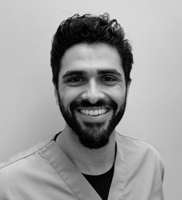 Dr. Mitesh Jani, Dentist in Riverbend Family Dental Care - Portrait Photo