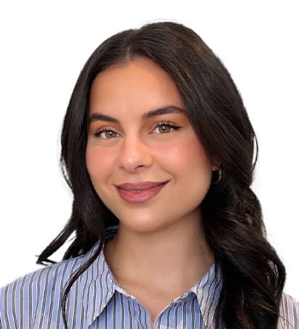 Dr. Cristina Giliberto, Dentist in Riverview Dentistry - Portrait Photo