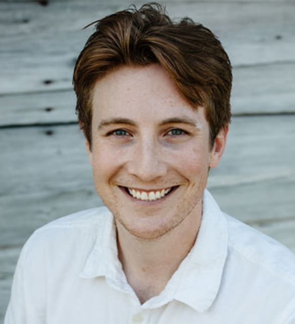 Dr. Keegan Agnew, Dentist in Carrington Dental Centre - Portrait Photo