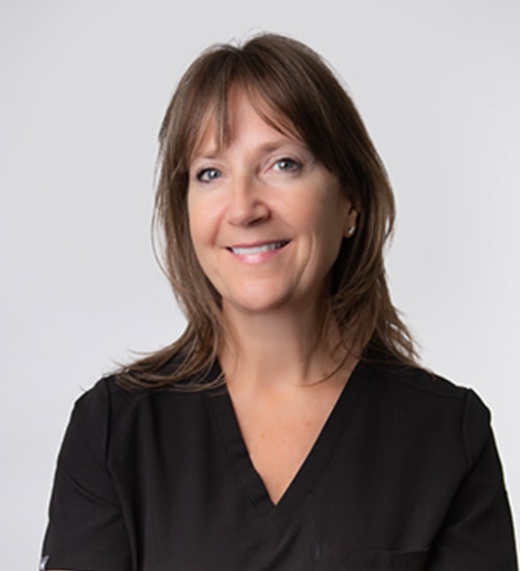 Dr. Victoria McDermid, Dentist in Airdrie Dental Studio - Portrait Photo