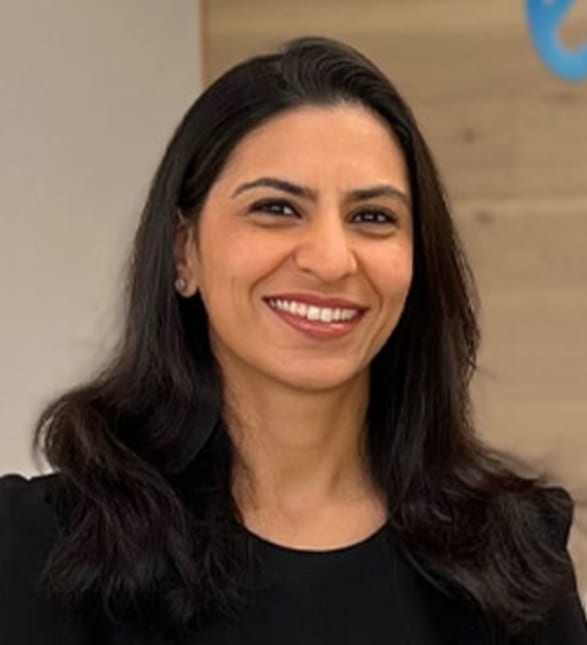 Dr. Mansi Pabari, Dentist in Dentistry in Bolton - Portrait Photo