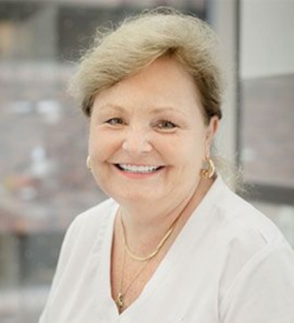 Dr. Alena Bilic, Dentist in The Accolade Dental Centre - Portrait Photo