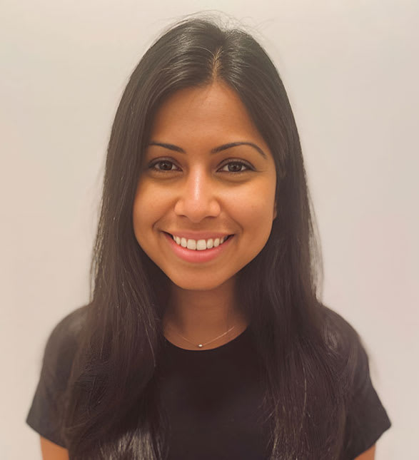 Dr. Susan Banga, Dentist in Kaplan Dental Clinic - Portrait Photo