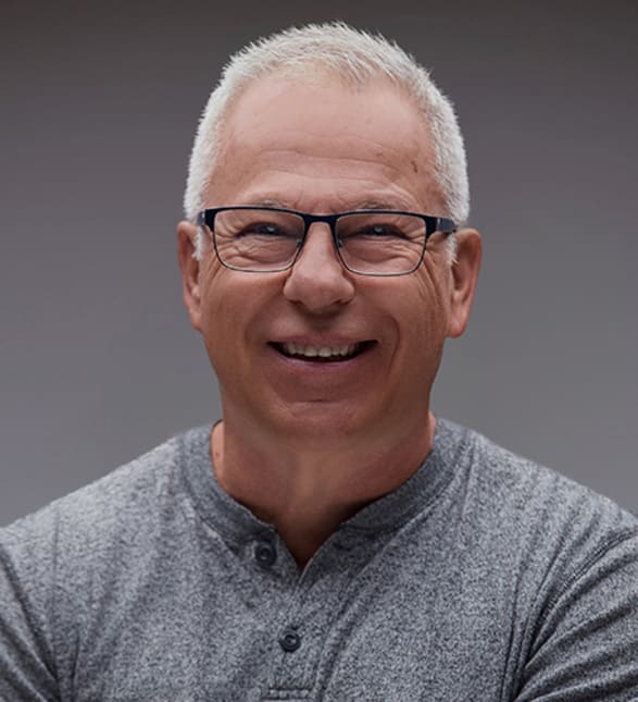 Dr. Greg Iatropoulos, Dentist in Pickering Village Dental Office - Portrait Photo