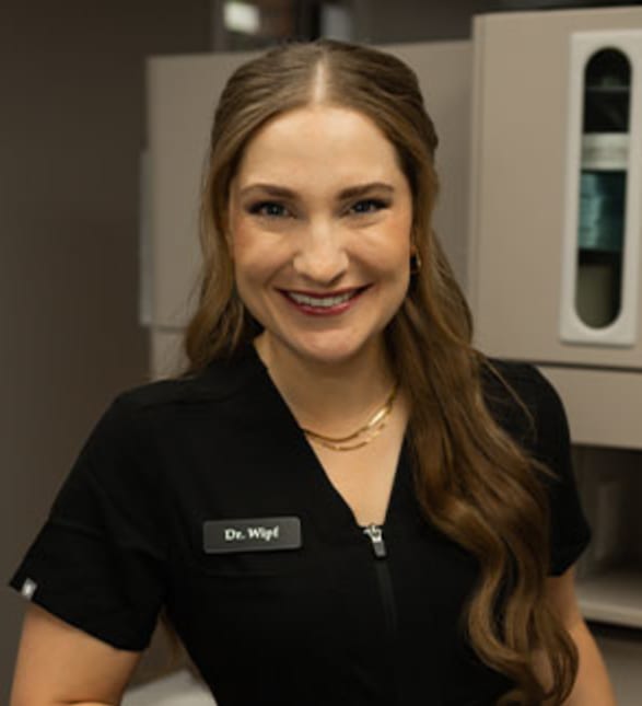 Dr. Michelle Wipf, Dentist in Anchor Dental Group - Portrait Photo