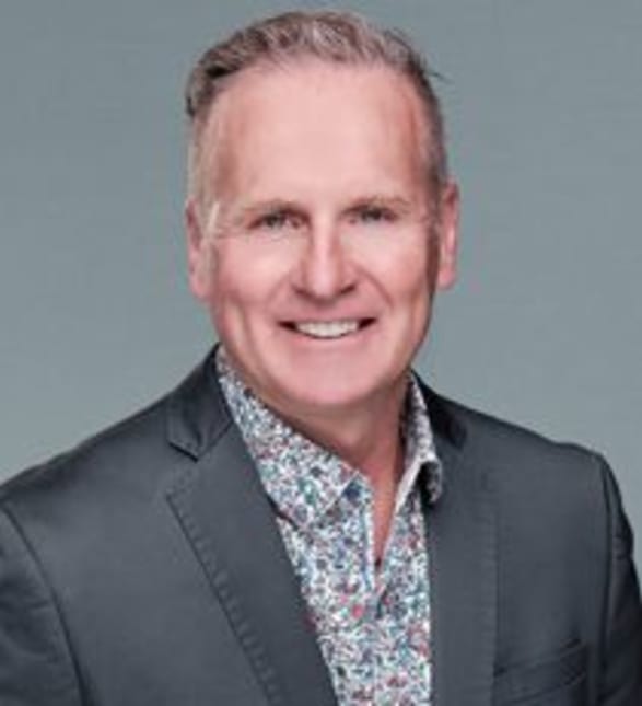 Dr. Bernie Olson, Dentist in Sutherland Dental - Portrait Photo