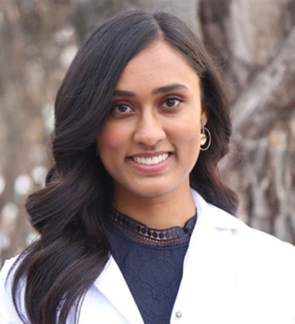 Dr. Yenuki Rajapaksha, Dentist in Sutherland Dental - Portrait Photo