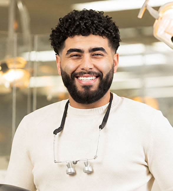 Dr Mohammed Boussouf, dentiste, Espace sourire Chomedey - Photo portrait