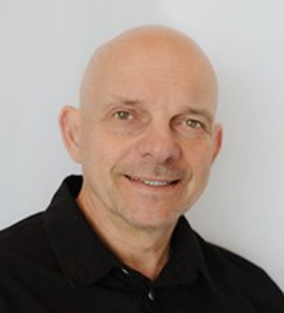 Dr. Jerry Baluta, Dentist in Odyssey Dental Care - Portrait Photo