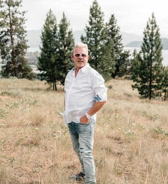 Dr. Don MacRae, Dentist in One Dental - Portrait Photo