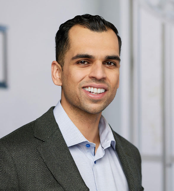 Dr. Navraj Sandhu, Dentist at Fraser Valley Dental Specialists - Portrait Photo