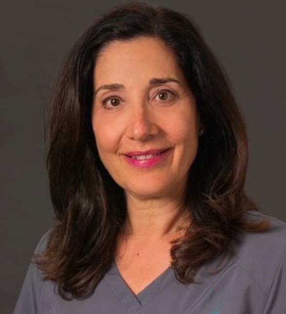 Dre Sharon Pearl, dentiste, Centre dentaire Beaconsfield - Photo portrait