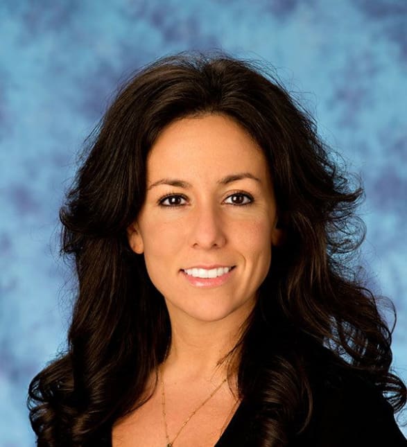 Dr. Karine Avedis, Dentist in Dr. Rachel Navaneelan & Associates - Portrait Photo