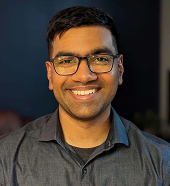 Dr. Tatsam Patani, Dentist in Midland Family Dentistry - Portrait Photo