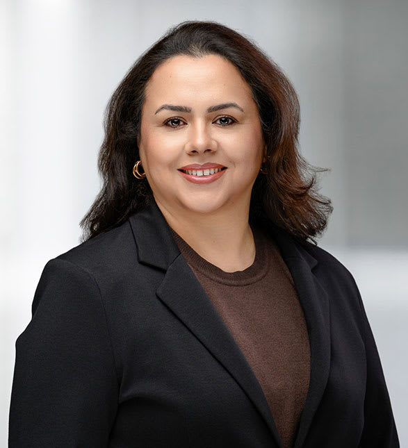 Dr. Manpreet Dhillon, Dentist in Dentistry at Market Mall - Portrait Photo