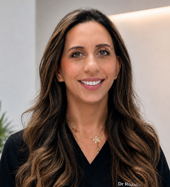 Dre Rozalio Hallal, dentiste, Orléans Queensway Dental - Photo portrait