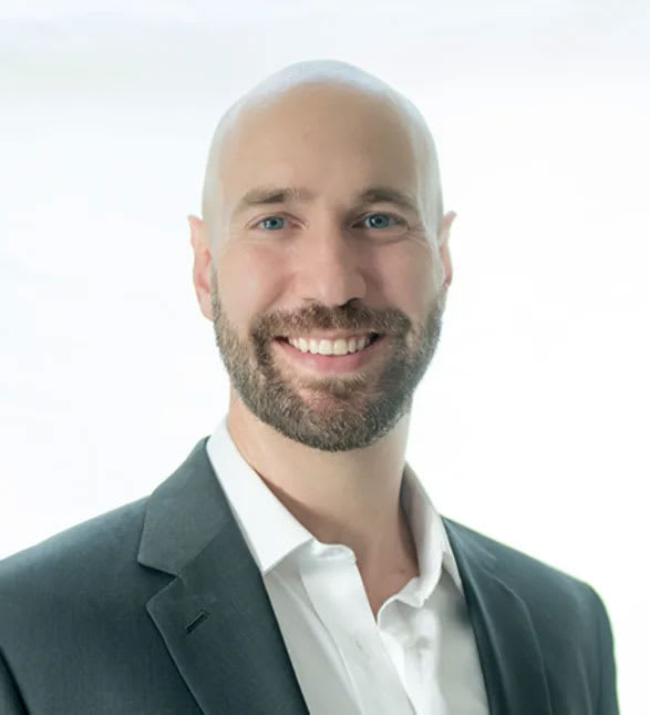 Dr. Mark Tulumello, Dentist in Canyon Dental Centre - Portrait Photo